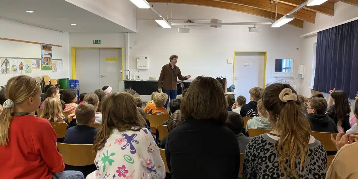 Lesung von Oliver Scherz für Klassenstufe 4